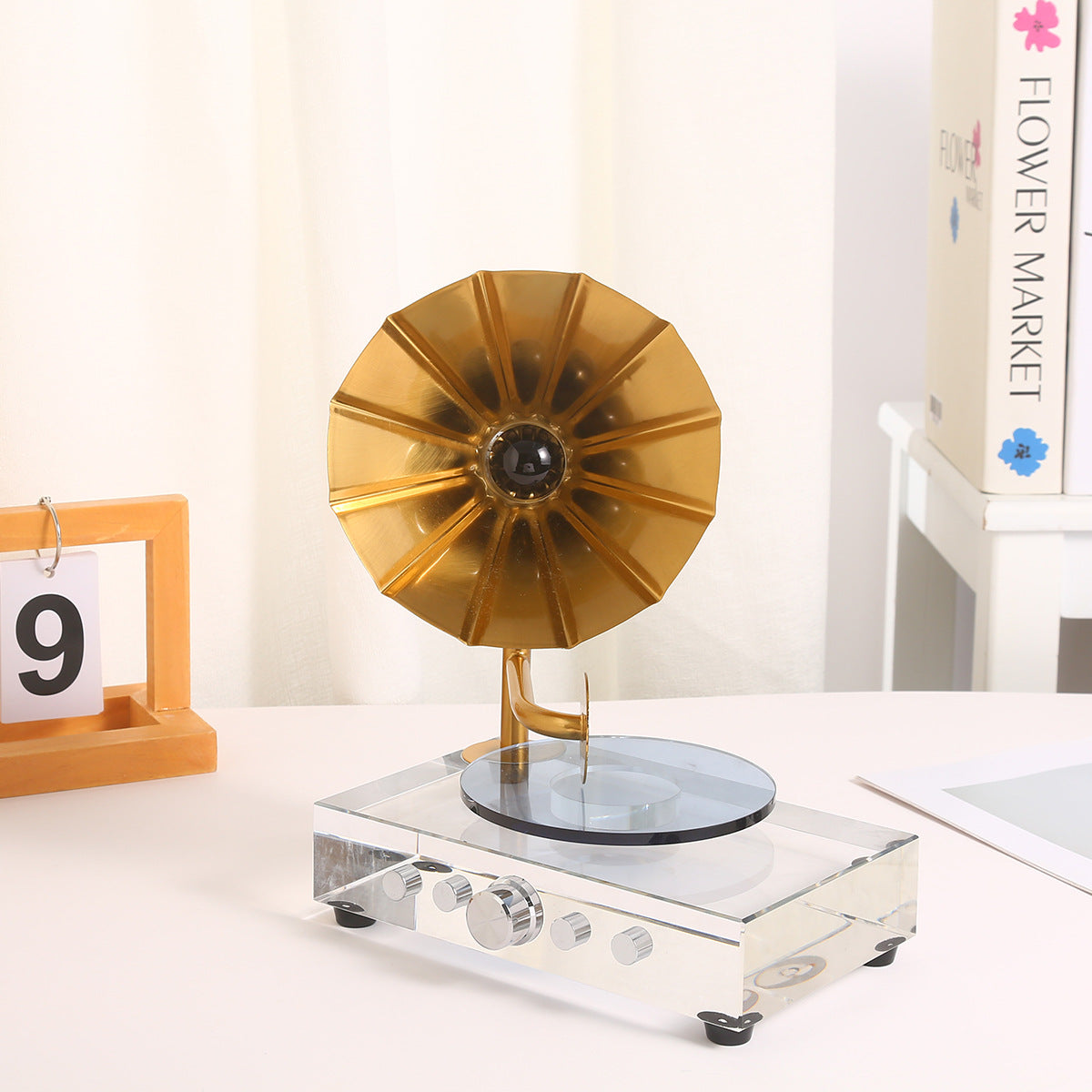 Crystal Vintage Phonograph Decor