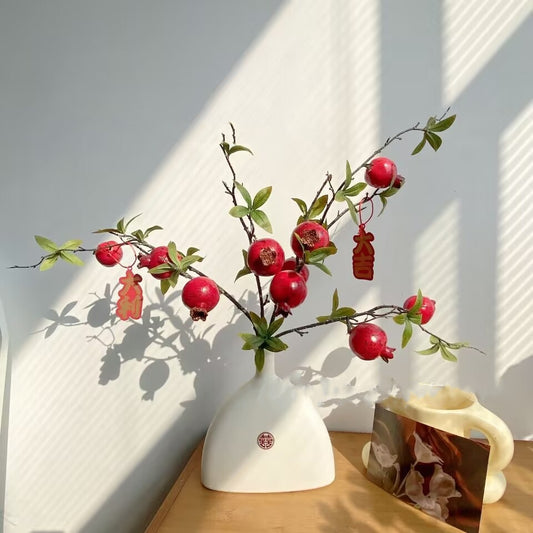 Nordic Melamine Fan-Shaped Vase Decor